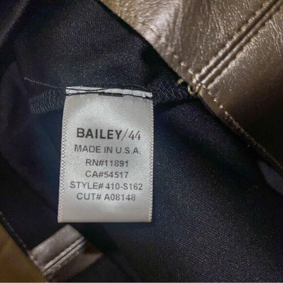 XS Bailey 44 Metallic Grey or Silver “Chew The Scenery” Mini Skirt Stretch Sexy - Picture 3 of 6